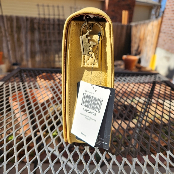 Disney Loungefly Enchanted Crossbody Bag - Picture 4 of 4